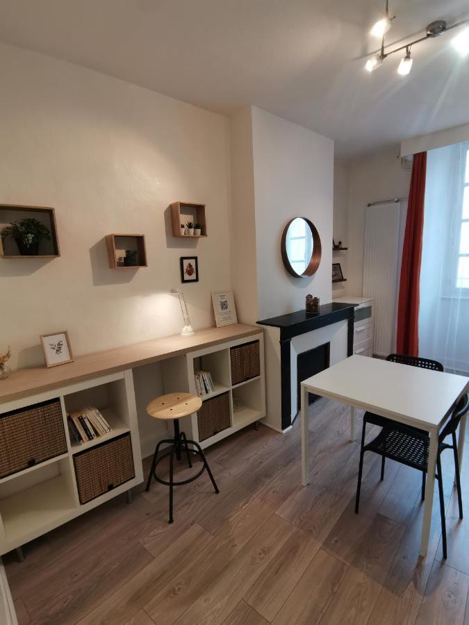 Anemone - Studio Tout Confort En Centre Ville Millau Exterior foto